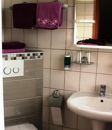 Guest house Gaeste-haus Roesch 3*