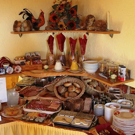 Guest house Gaeste-haus Roesch 3*