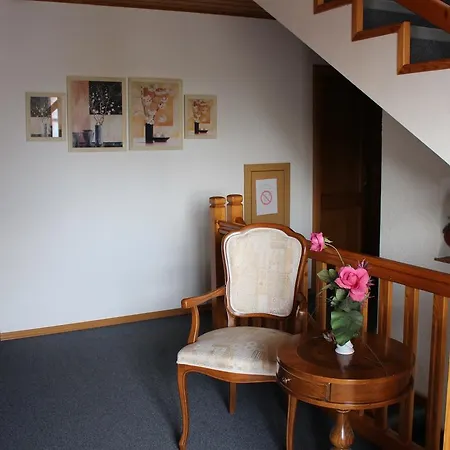 Guest house Gaeste-haus Roesch Wiesent