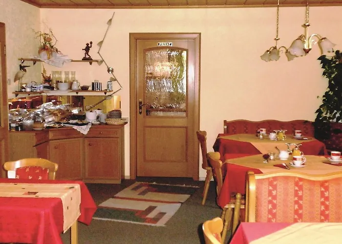 Gaeste-haus Roesch 3*